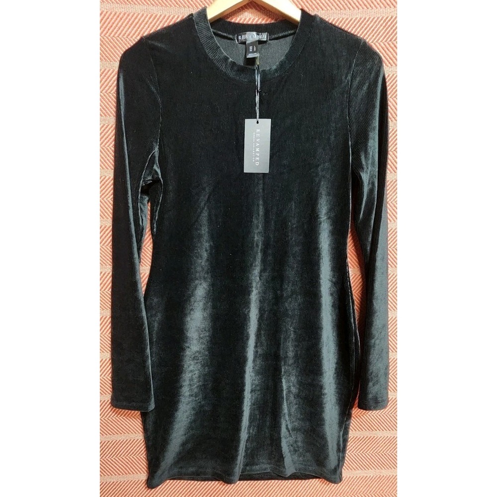 Revamped Dark Grey/Black Velvet Long Sleeve Dress